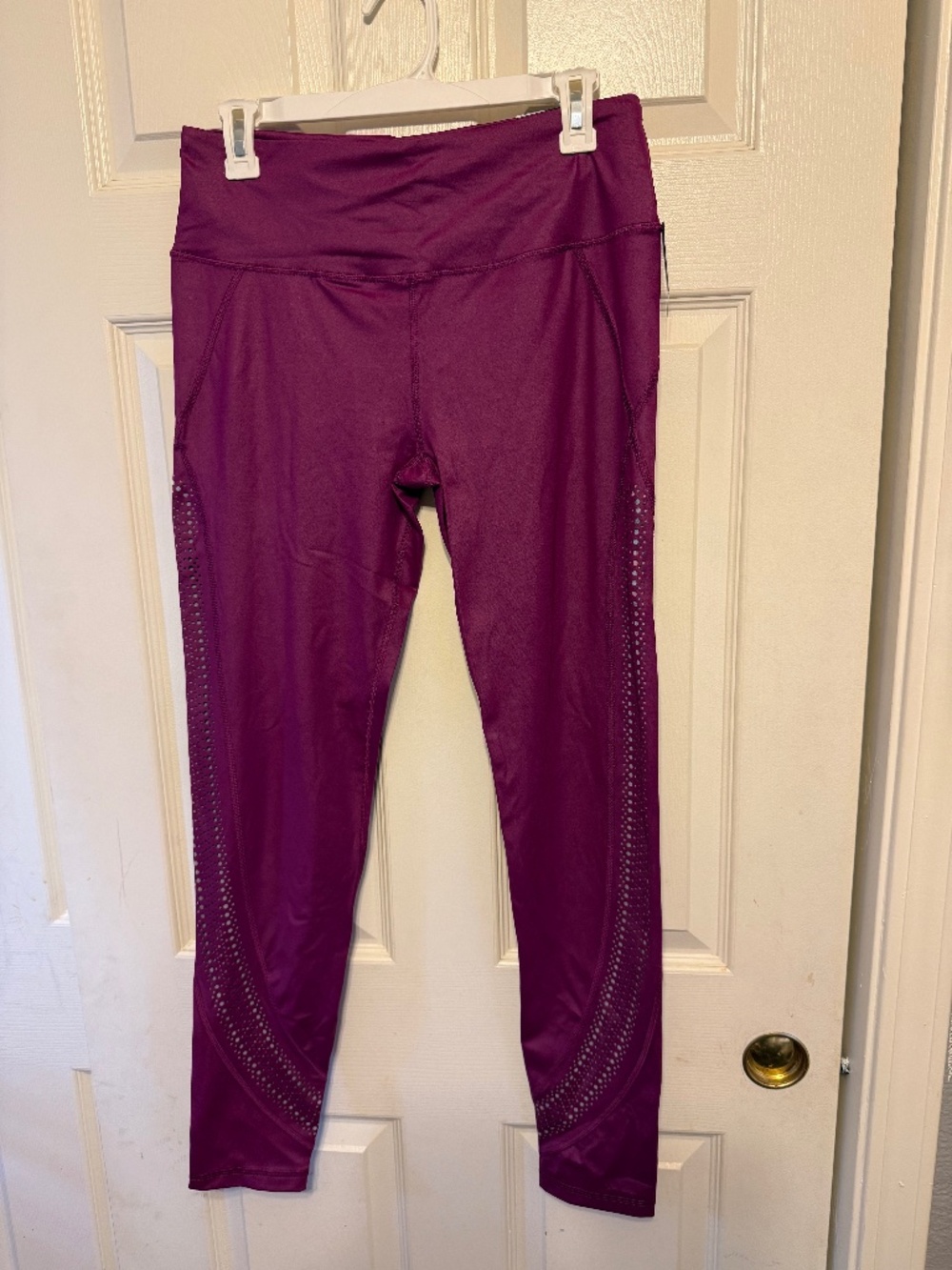 Victoria Sport Women's Purple Leggings Large/Long